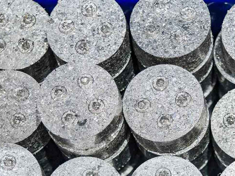 Global Exporters of Ferrous & <br>Non-Ferrous Metal Scrap